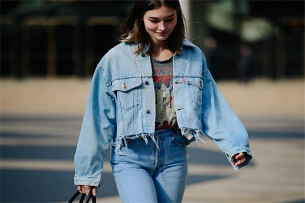 春天怎么穿出復(fù)古風(fēng)格 掌握三大要素 春天怎么穿出復(fù)古風(fēng)格 掌握三大要素