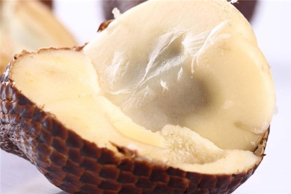 蛇皮果里面是什么顏色 正常顏色是這樣 蛇皮果里面是什么顏色 正常顏色是這樣