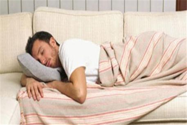 男性午休姿勢(shì)不好會(huì)喪失生育能力? 男性午休姿勢(shì)不好會(huì)喪失生育能力?