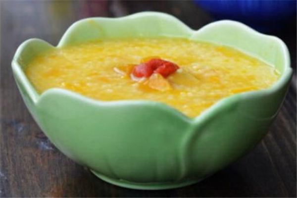 香蕉小米粥的做法 營養(yǎng)價值很高