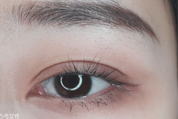 雙色眼影怎么正確使用 雙色眼影推薦 雙色眼影怎么正確使用 雙色眼影推薦