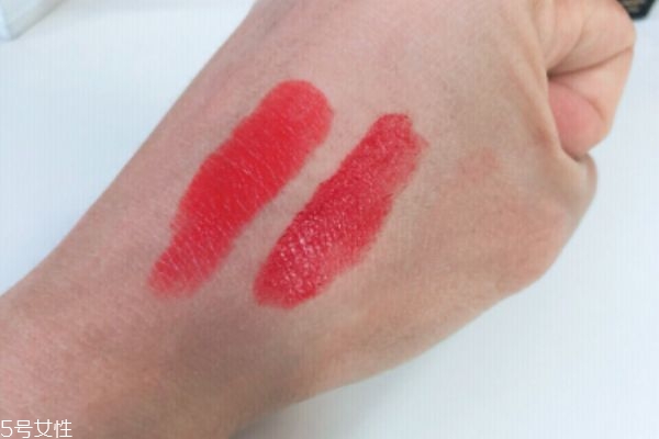tf15和16哪個(gè)好看 tf黑管口紅大熱色號(hào) tf15和16哪個(gè)好看 tf黑管口紅大熱色號(hào)