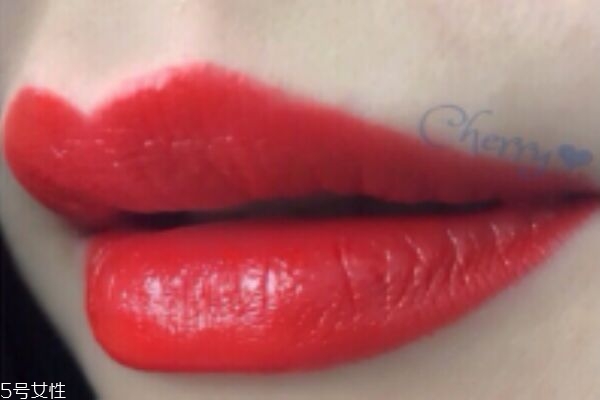 tf15和16哪個(gè)好看 tf黑管口紅大熱色號(hào) tf15和16哪個(gè)好看 tf黑管口紅大熱色號(hào)