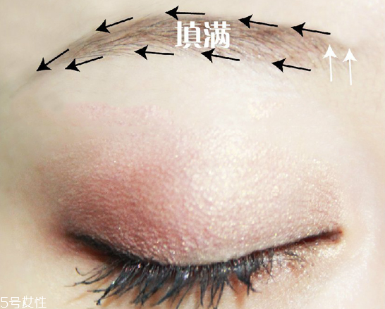 粉紫色眼妝怎么畫(huà) 粉色和紫色眼影的畫(huà)法 粉紫色眼妝怎么畫(huà) 粉色和紫色眼影的畫(huà)法