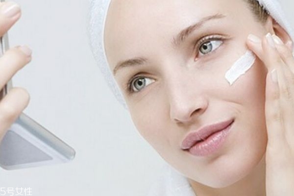 護膚品早晚都要用嗎 護膚的步驟是什么順序 護膚品早晚都要用嗎 護膚的步驟是什么順序
