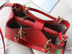 mk包是哪個國家的牌子？mk的包包算什么檔次的？