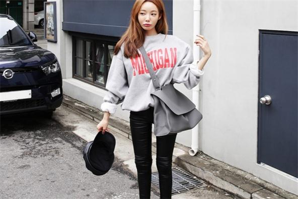 皮褲粘上502膠怎么辦 用熱水浸泡 皮褲粘上502膠怎么辦 用熱水浸泡