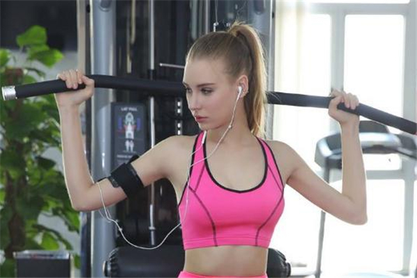 運(yùn)動內(nèi)衣緊點(diǎn)好還是松點(diǎn)好 看運(yùn)動強(qiáng)度 運(yùn)動內(nèi)衣緊點(diǎn)好還是松點(diǎn)好 看運(yùn)動強(qiáng)度