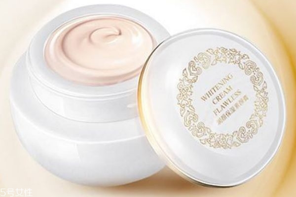 貴婦膏什么時(shí)候用 貴婦膏使用方法 貴婦膏什么時(shí)候用 貴婦膏使用方法