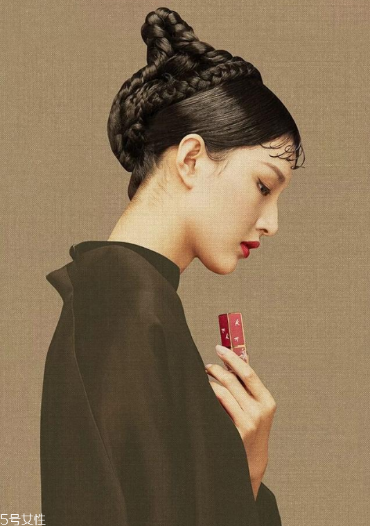 故宮口紅色號(hào)哪個(gè)好看 故宮口紅色號(hào)推薦 故宮口紅色號(hào)哪個(gè)好看 故宮口紅色號(hào)推薦