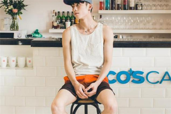 沙灘褲一般是什么面料 面料很多樣 沙灘褲一般是什么面料 面料很多樣