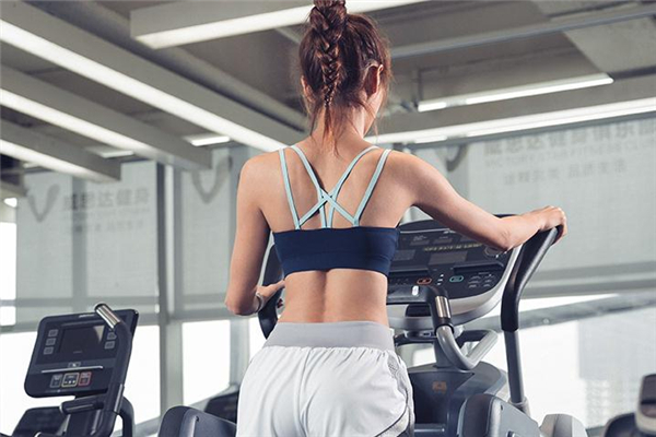 運動內(nèi)衣會越穿越松嗎 是正?，F(xiàn)象