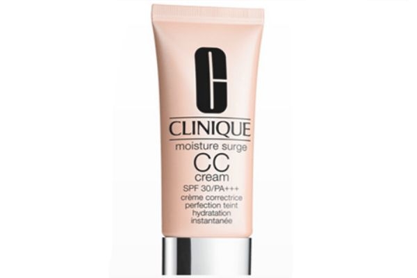 bb霜和cc霜有什么區(qū)別 認(rèn)清區(qū)別很重要 bb霜和cc霜有什么區(qū)別 認(rèn)清區(qū)別很重要