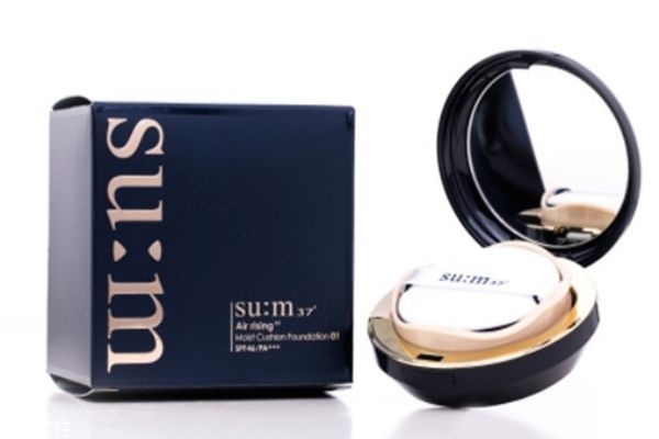 氣墊bb和氣墊cc的區(qū)別 區(qū)別在這里 氣墊bb和氣墊cc的區(qū)別 區(qū)別在這里