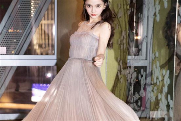 紗裙可以熨燙嗎 要注意溫度 紗裙可以熨燙嗎 要注意溫度