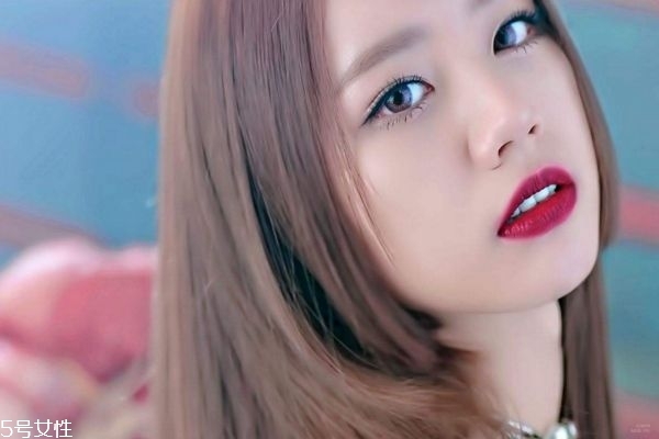 公主切適合戴眼鏡嗎 臉大的適合剪公主切嗎 公主切適合戴眼鏡嗎 臉大的適合剪公主切嗎