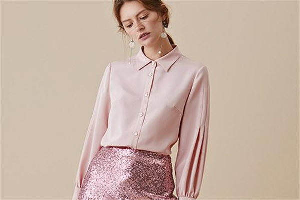 裸粉色配什么顏色好看 有這些選擇 裸粉色配什么顏色好看 有這些選擇