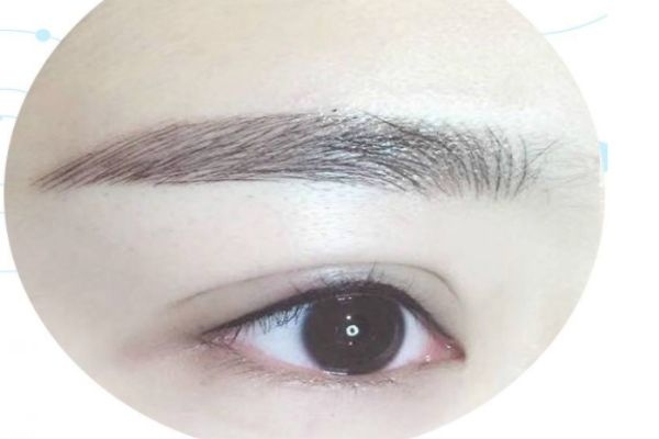 水霧眉跟粉黛眉有什么區(qū)別 霧狀眉化妝教程 水霧眉跟粉黛眉有什么區(qū)別 霧狀眉化妝教程