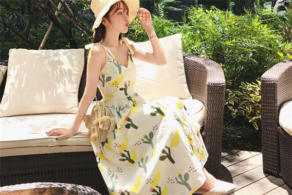 連衣裙太長了怎么改短 方法很簡(jiǎn)單