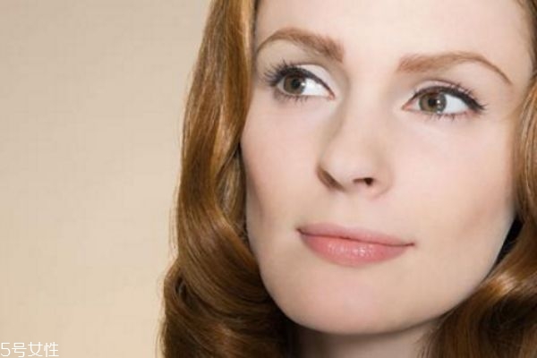 外切眼袋手術(shù)多久可以恢復(fù)好 外切眼袋外翻多久會好 外切眼袋手術(shù)多久可以恢復(fù)好 外切眼袋外翻多久會好