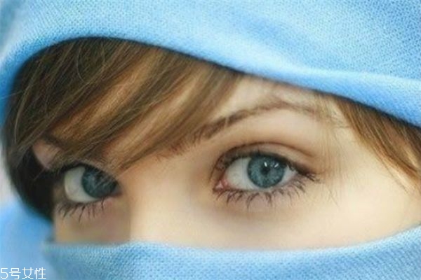 眼袋抽脂術(shù)有哪些后遺癥 眼袋吸脂會(huì)不會(huì)反彈 眼袋抽脂術(shù)有哪些后遺癥 眼袋吸脂會(huì)不會(huì)反彈