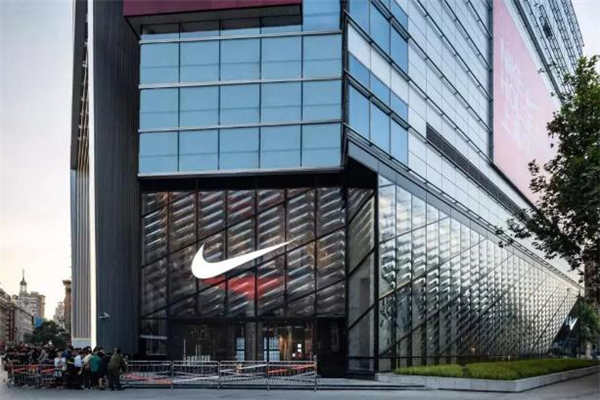上海耐克001地址在哪 定制專屬球鞋 上海耐克001地址在哪 定制專屬球鞋