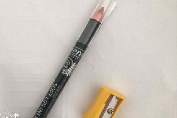 lavera拉薇唇線(xiàn)筆多少錢(qián) lavera拉薇天然有機(jī)唇線(xiàn)筆價(jià)格