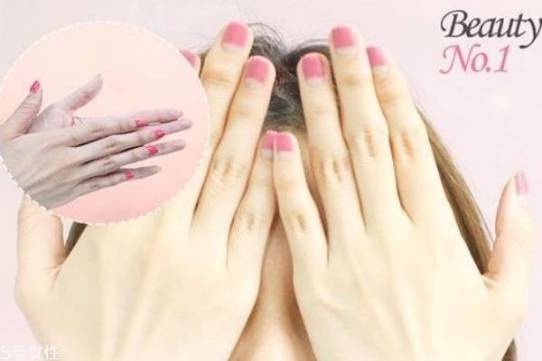 眼霜按摩手法 教你正確使用眼霜 眼霜按摩手法 教你正確使用眼霜