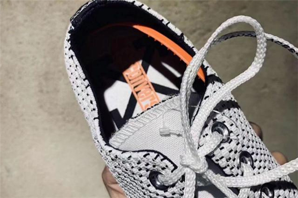 匡威聯(lián)名off white3代諜照 off white最新聯(lián)名曝光 匡威聯(lián)名off white3代諜照 off white最新聯(lián)名曝光