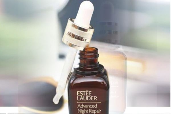 毛孔細(xì)致精華液怎么用 收縮毛孔原液使用方法 毛孔細(xì)致精華液怎么用 收縮毛孔原液使用方法