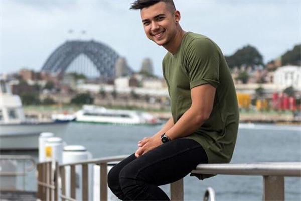 純棉t恤褪色了怎么辦 褪色輕松恢復(fù) 純棉t恤褪色了怎么辦 褪色輕松恢復(fù)