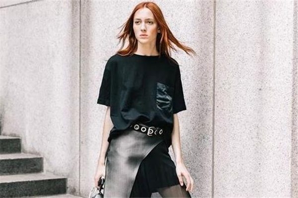 純棉t恤發(fā)黃怎么辦 不要使用漂白液 純棉t恤發(fā)黃怎么辦 不要使用漂白液