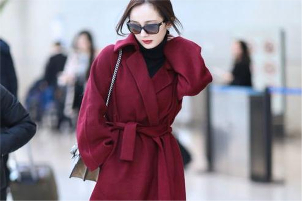 棗紅色配什么顏色好看 最佳搭配方案 棗紅色配什么顏色好看 最佳搭配方案