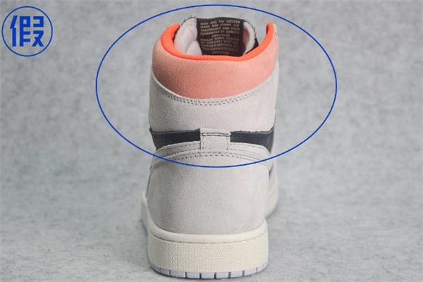 aj1灰麂皮字幕標(biāo)語真假 aj1灰麂皮真假對(duì)比 aj1灰麂皮字幕標(biāo)語真假 aj1灰麂皮真假對(duì)比