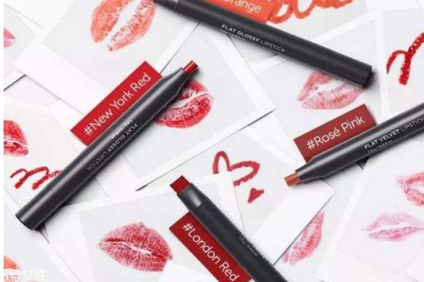 菲詩(shī)小鋪唇膏筆多少錢 the face shop水漾迷霧唇膏筆 菲詩(shī)小鋪唇膏筆多少錢 the face shop水漾迷霧唇膏筆