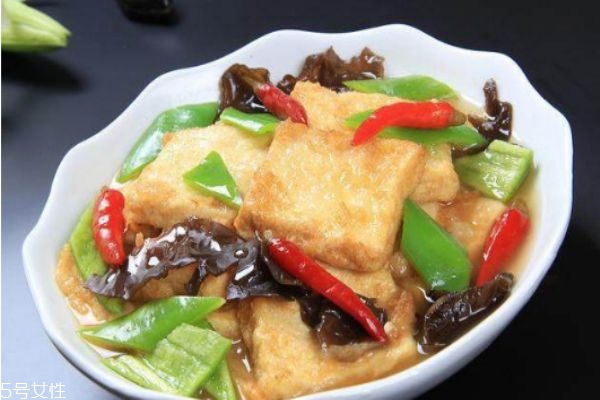 怎么做豆腐好吃又簡(jiǎn)單 家常豆腐的做法 怎么做豆腐好吃又簡(jiǎn)單 家常豆腐的做法