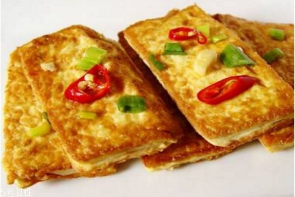 怎么做豆腐好吃又簡(jiǎn)單 家常豆腐的做法 怎么做豆腐好吃又簡(jiǎn)單 家常豆腐的做法