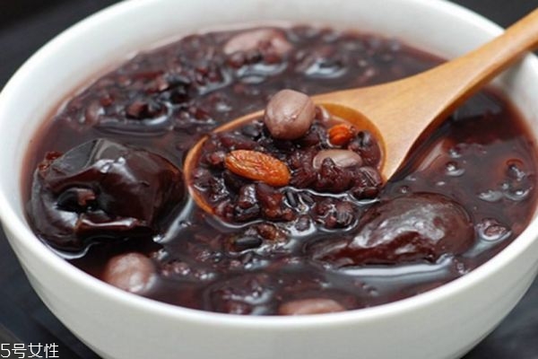 每天吃黑米能減肥嗎 喝黑米粥減肥的注意事項(xiàng) 每天吃黑米能減肥嗎 喝黑米粥減肥的注意事項(xiàng)
