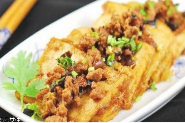 怎么做豆腐好吃又簡(jiǎn)單 家常豆腐的做法 怎么做豆腐好吃又簡(jiǎn)單 家常豆腐的做法