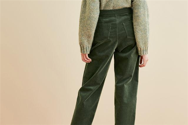 燈芯絨褲子粘毛怎么辦 用這幾招解決 燈芯絨褲子粘毛怎么辦 用這幾招解決