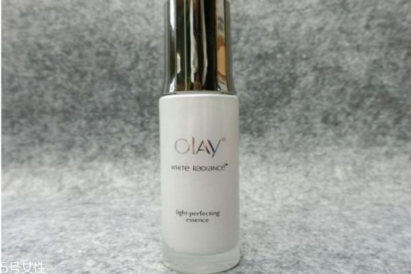 精華液什么年齡開(kāi)始用 精華液適合什么年齡的人用 精華液什么年齡開(kāi)始用 精華液適合什么年齡的人用