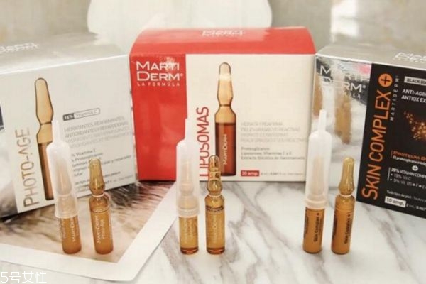 精華液和安瓶哪個(gè)好 安瓶與精華液的區(qū)別 精華液和安瓶哪個(gè)好 安瓶與精華液的區(qū)別