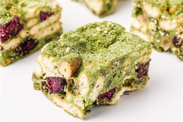 抹茶雪花酥的做法 雪花酥秘密配方 抹茶雪花酥的做法 雪花酥秘密配方