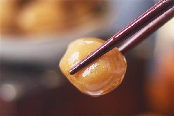 咸金桔的功效與作用 對身體好處多 咸金桔的功效與作用 對身體好處多