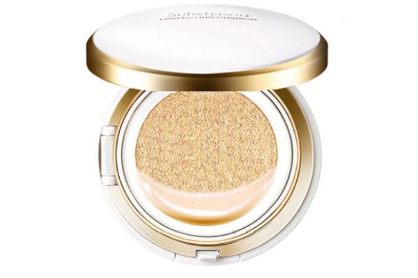 先打氣墊還是粉底 先用粉底還是先用氣墊 先打氣墊還是粉底 先用粉底還是先用氣墊