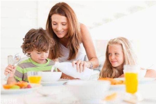 怎樣才能長高 長高的秘訣 怎樣才能長高 長高的秘訣