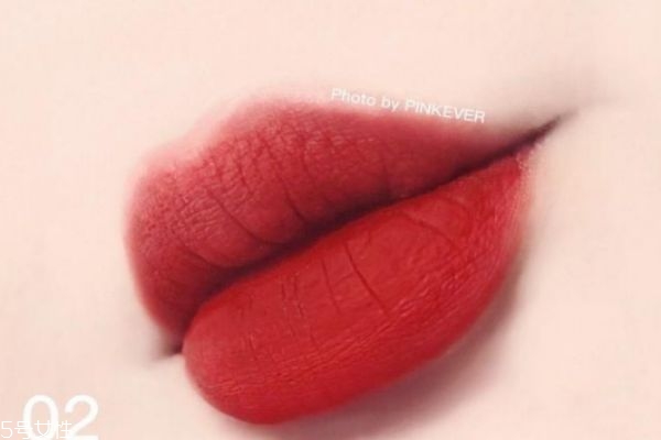 葡萄色系的口紅有哪些 葡萄色口紅適合黃皮嗎 葡萄色系的口紅有哪些 葡萄色口紅適合黃皮嗎