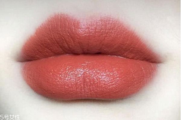 高中生用哪種口紅好 一百元內有哪些好看的口紅 高中生用哪種口紅好 一百元內有哪些好看的口紅