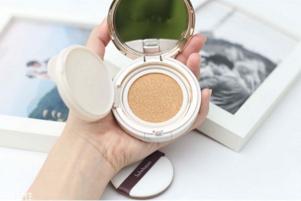 皮膚偏黃適合象牙白嗎 皮膚黃用自然色還是象牙白 皮膚偏黃適合象牙白嗎 皮膚黃用自然色還是象牙白