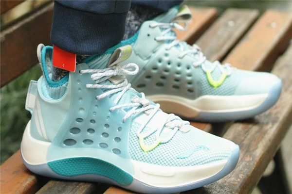 李寧音速7適合什么位置 靈活型球員首選 李寧音速7適合什么位置 靈活型球員首選